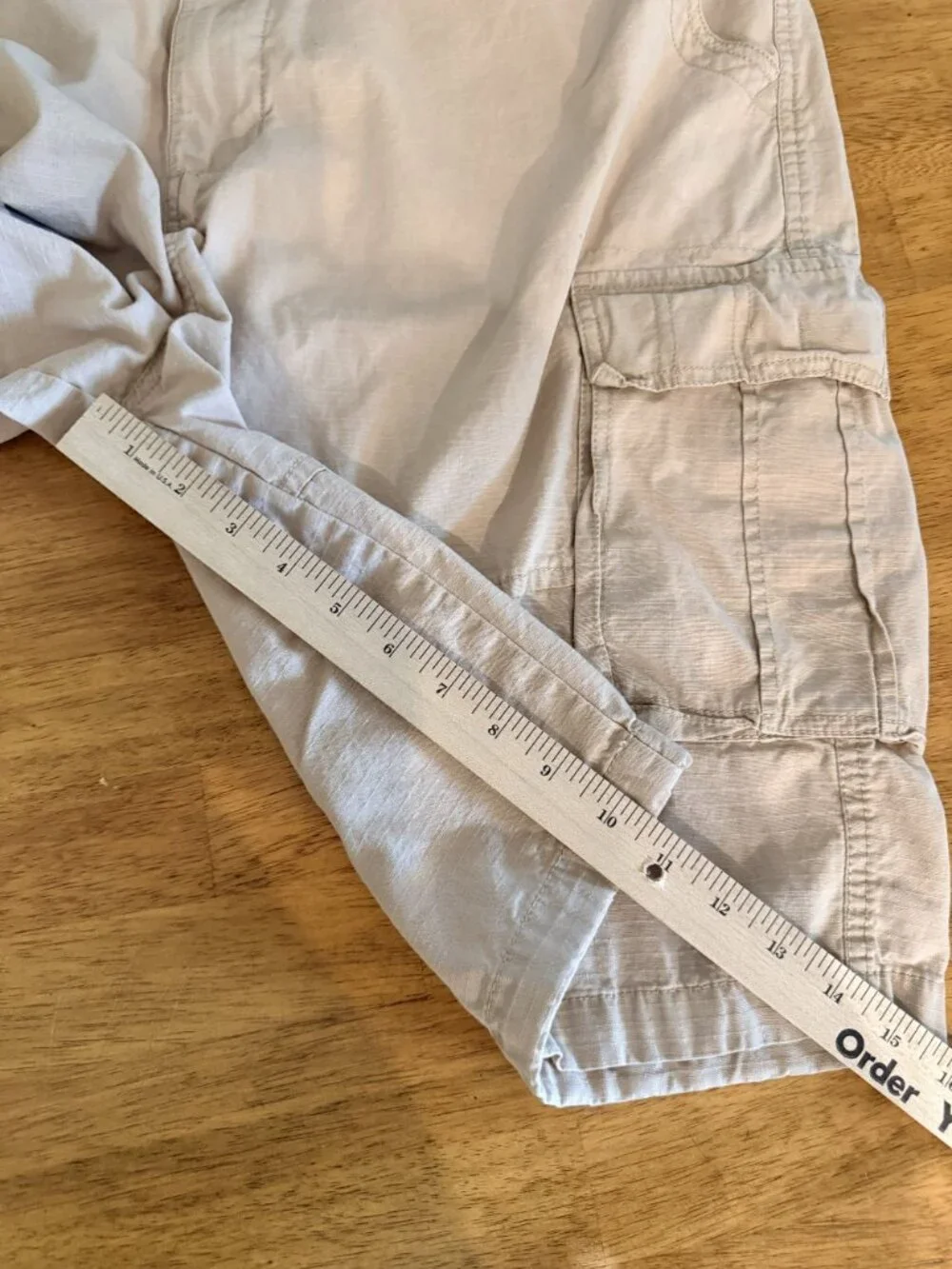 Beverly Hills Polo Club Mens Beige Cargo Shorts Size 38 100% Cotton Casual Wear